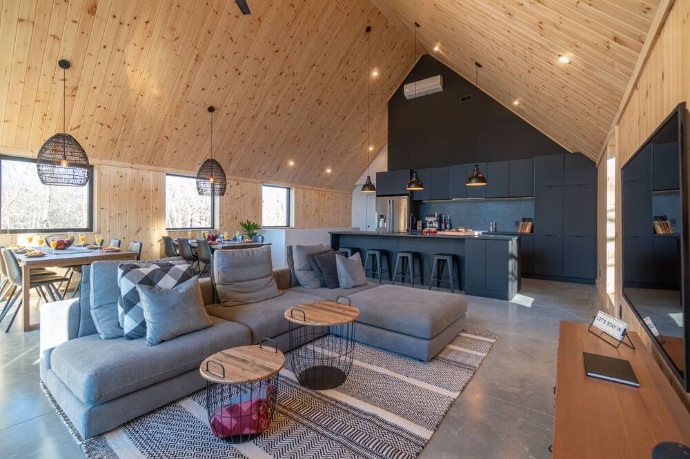 Photo of Livingroom in Shefford