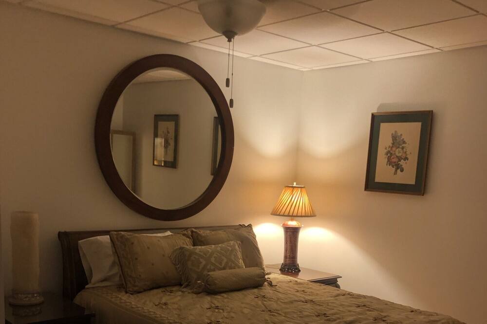 Photo of Bedroom in Edgefield