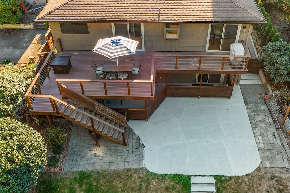 Photo of Patio Balcony in Olympic Hills