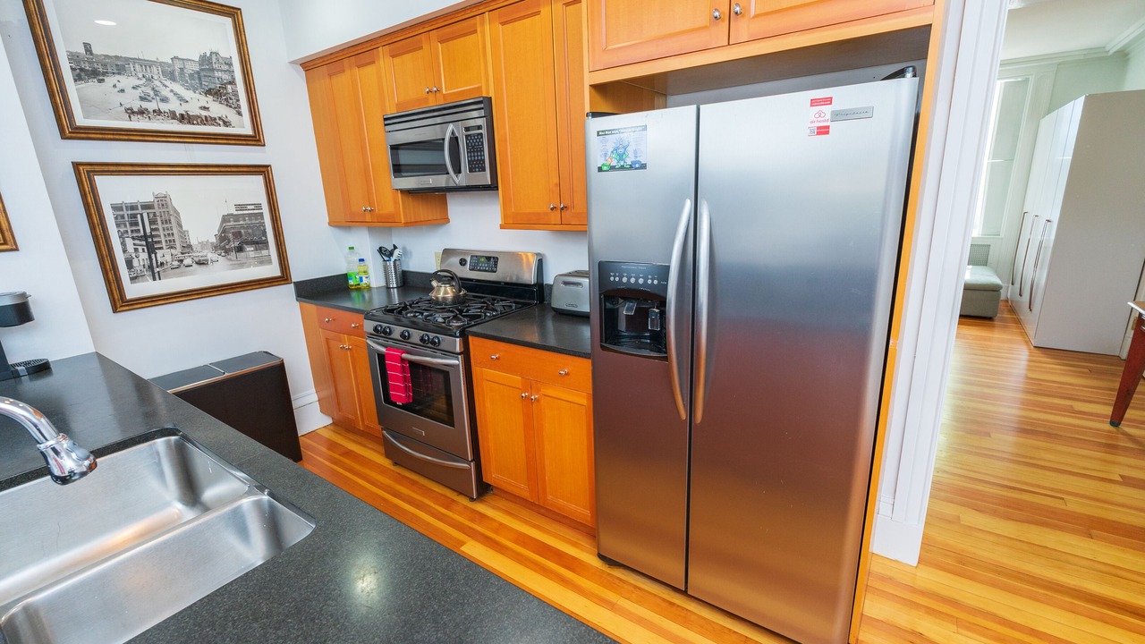 Photo of Kitchen in College Hill
