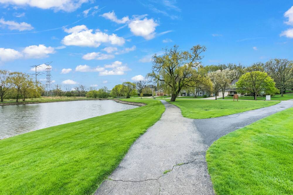 Photo of Outdoor in Glen Ellyn
