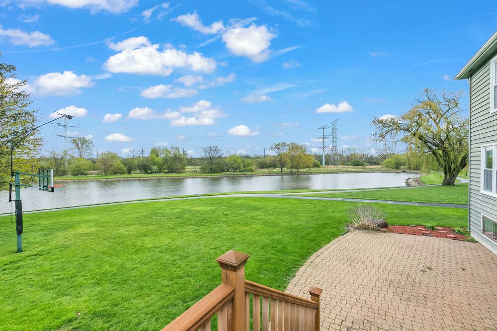 Photo of Outdoor in Glen Ellyn