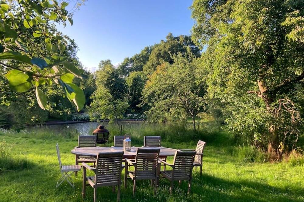 Photo of Outdoor in Denton