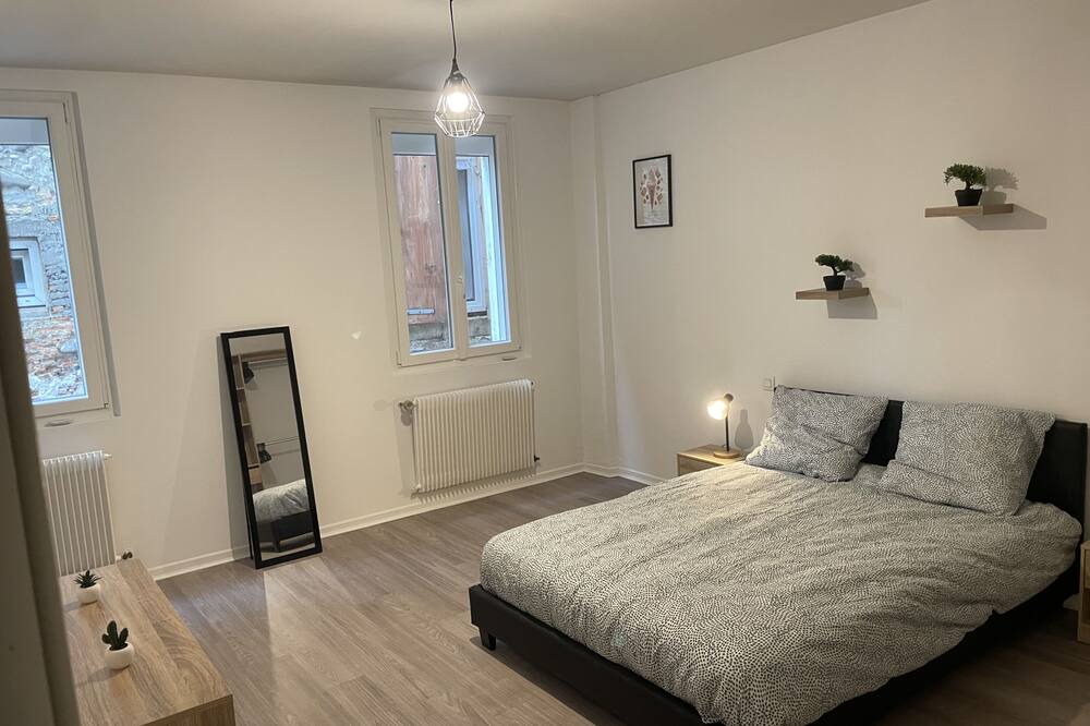 Photo of Bedroom in Saint-Gaudens