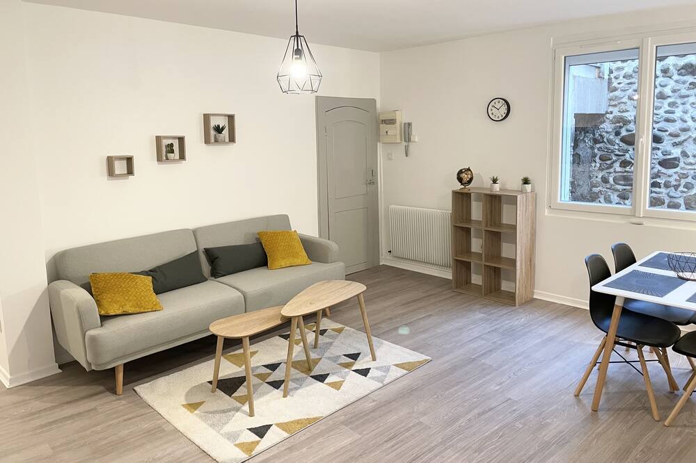 Photo of Livingroom in Saint-Gaudens