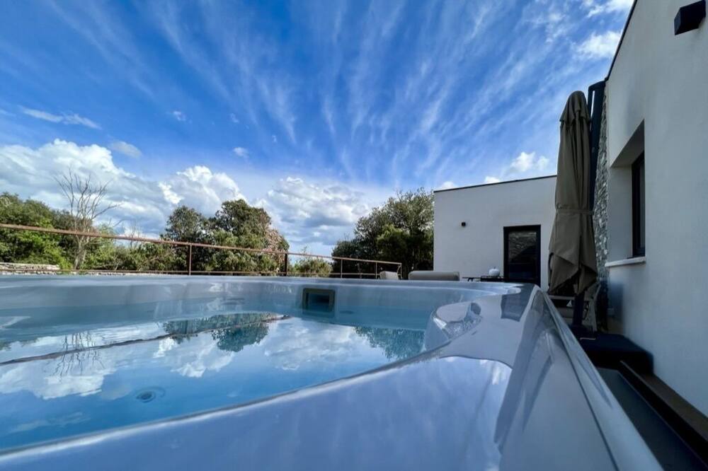 Photo of Outdoor in Cazevieille