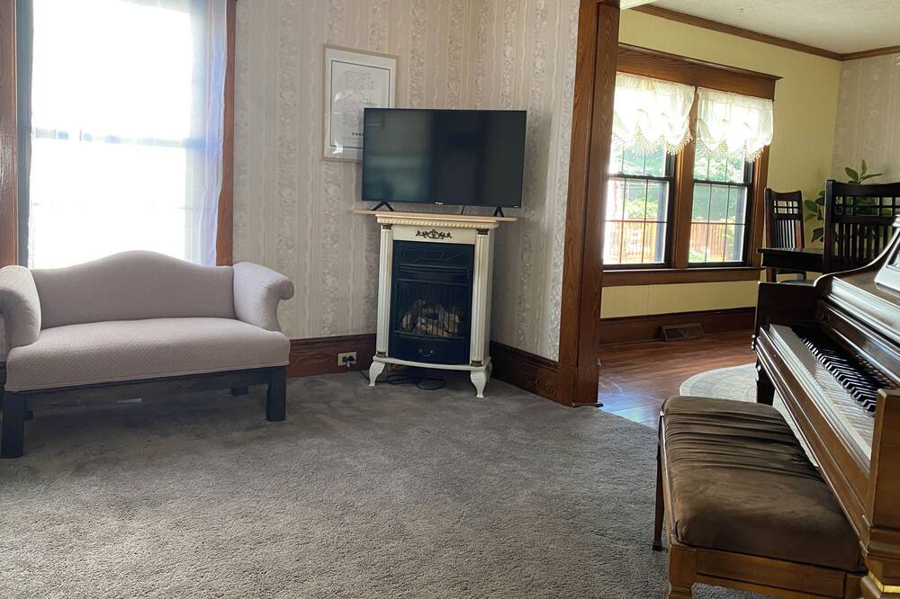 Photo of Livingroom in Albion