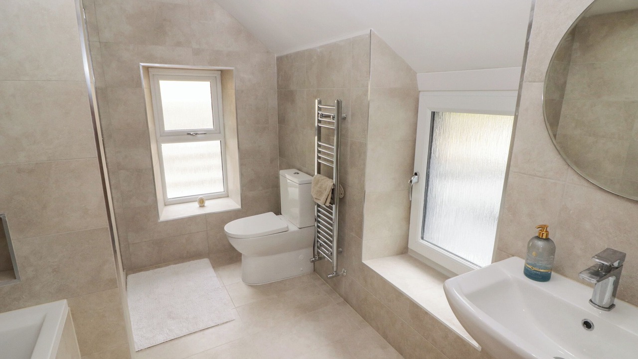 Photo of Others in Goodwick