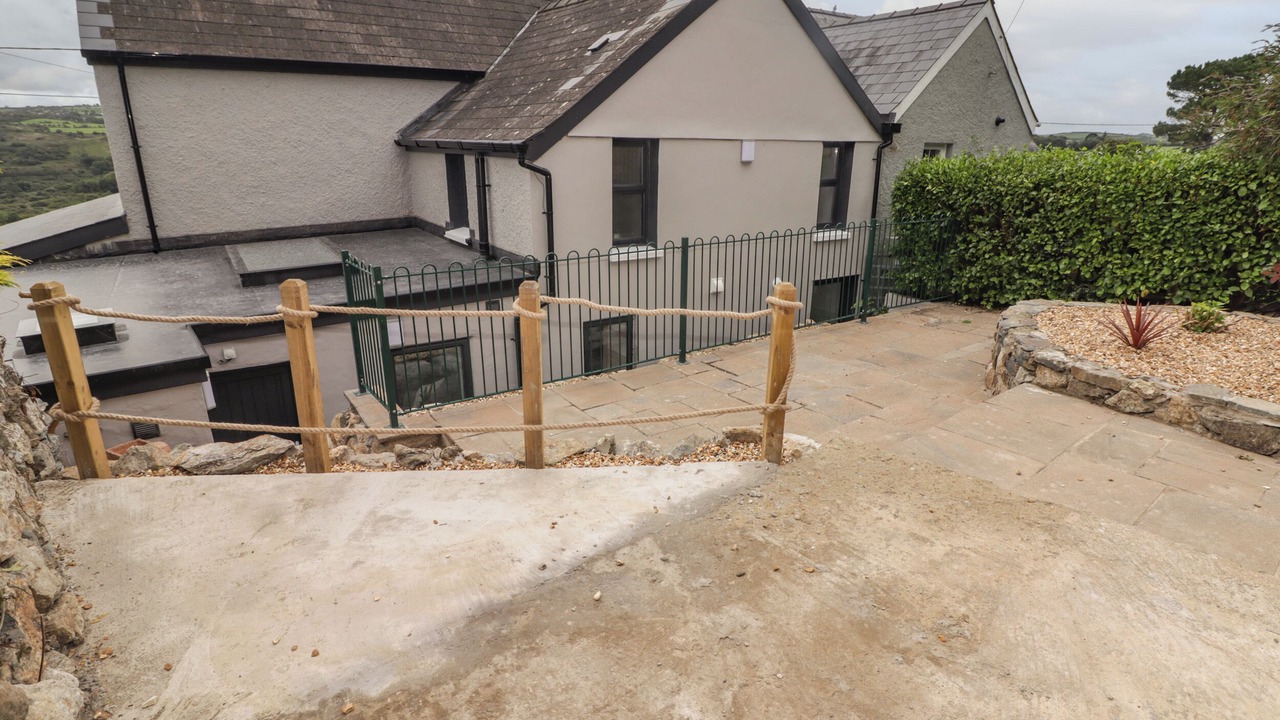 Photo of Outdoor in Goodwick