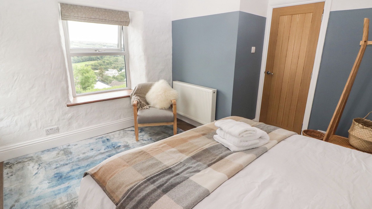 Photo of Others in Goodwick