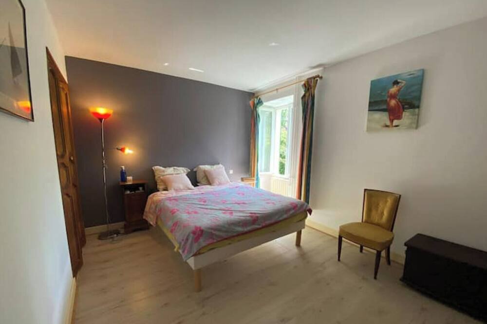 Photo of Bedroom in Brassy