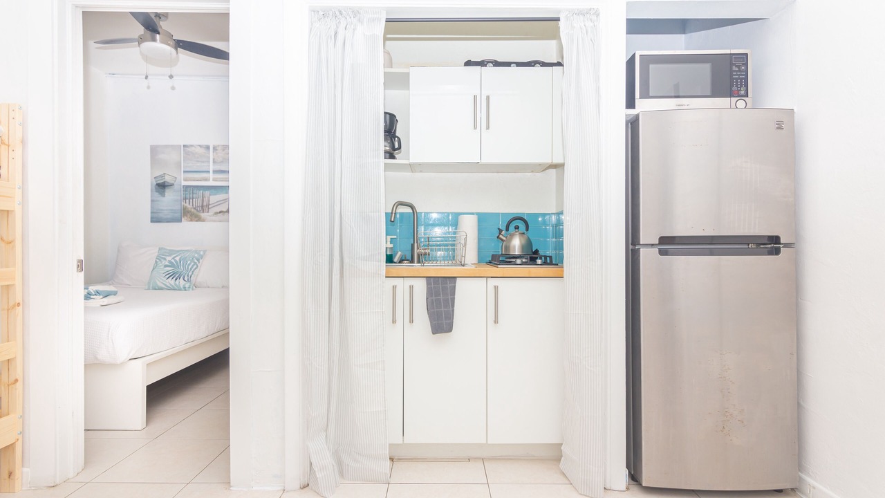 Photo of Others in Mid Beach