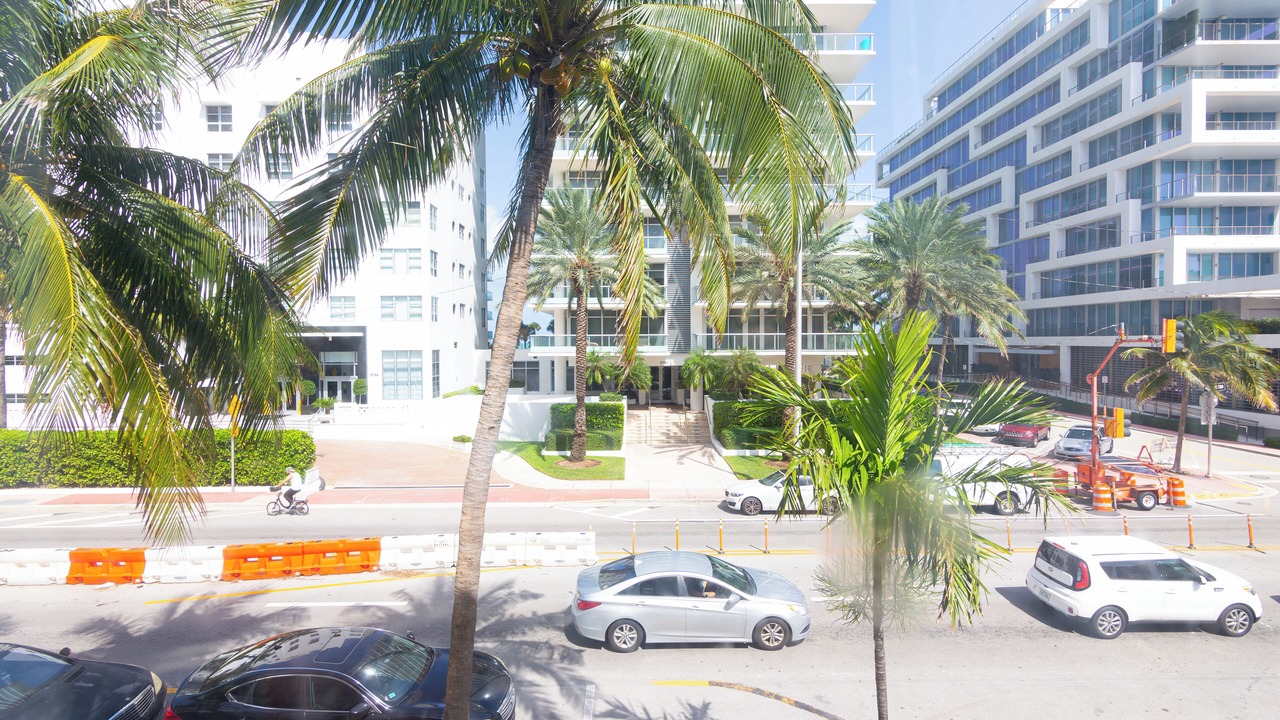 Photo of Outdoor in Mid Beach