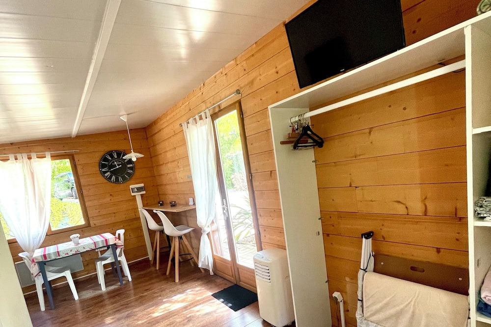 Photo of Bedroom in Chanas