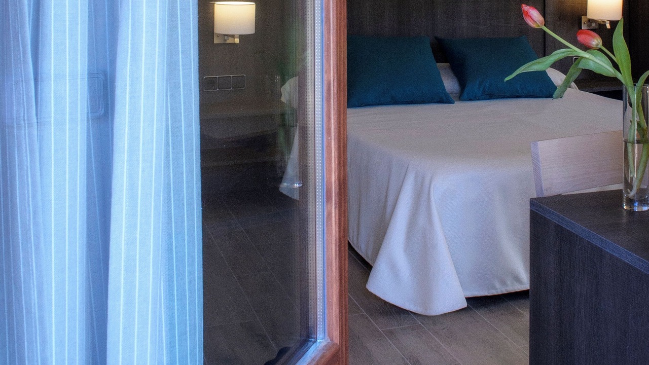 Photo of Bedroom in Queixas