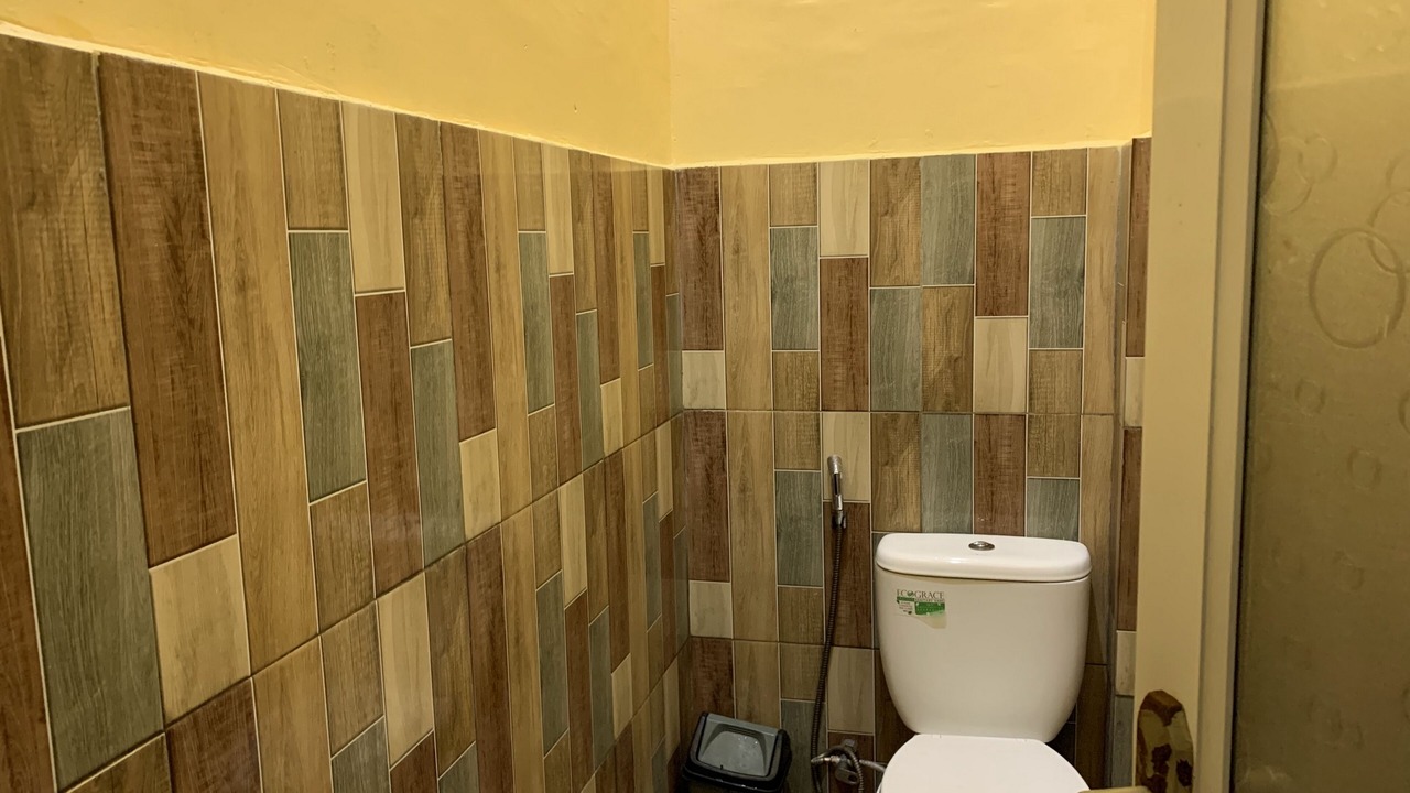 Photo of Bathroom in Makassar