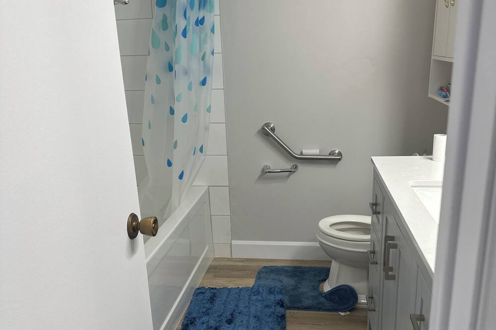 Photo of Bathroom in Cornwall