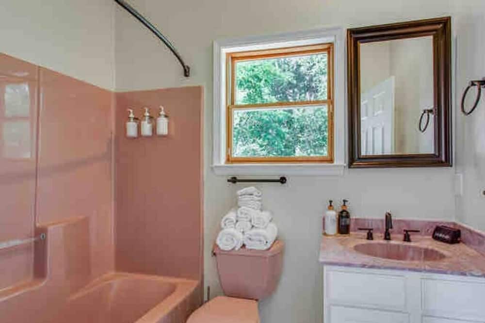 Photo of Bathroom in Chesapeake Ranch Estates-Drum Point