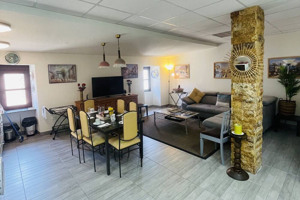 Photo of Others in Montreal