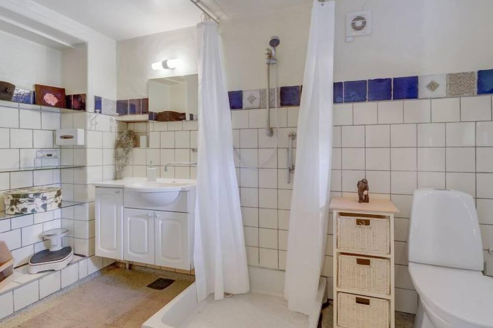 Photo of Bathroom in Bredebro