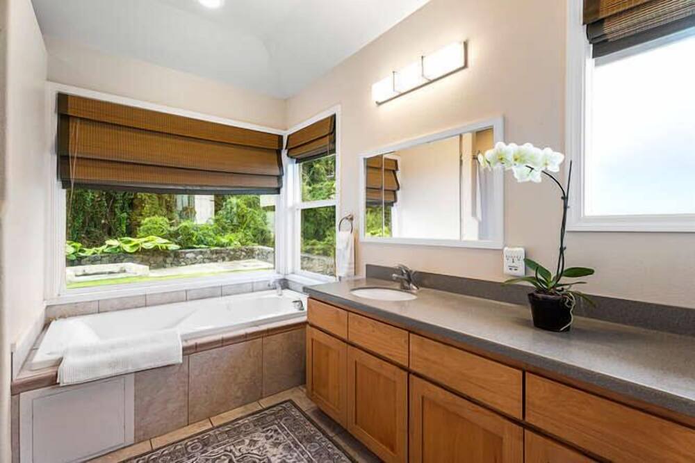 Photo of Others in Kealakekua