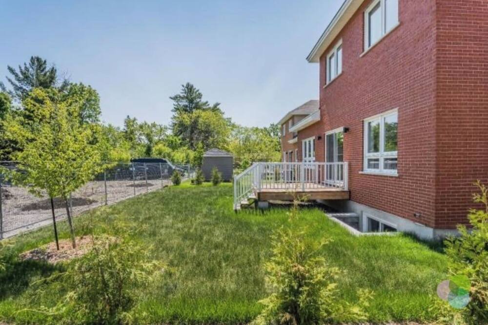 Photo of Outdoor in Pointe Claire