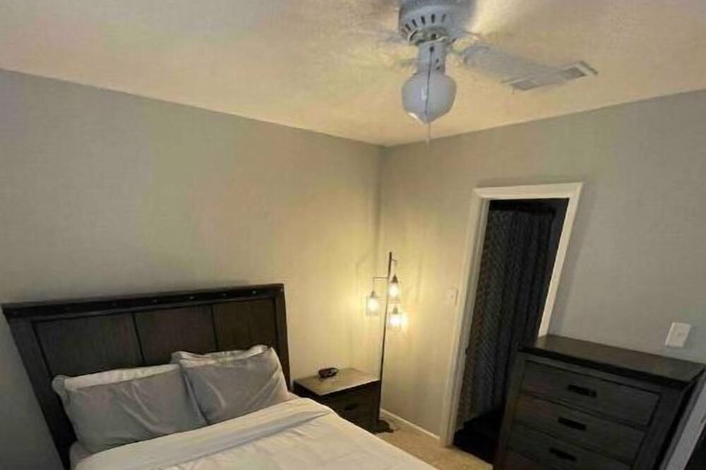 Photo of Bedroom in Southwood Valley
