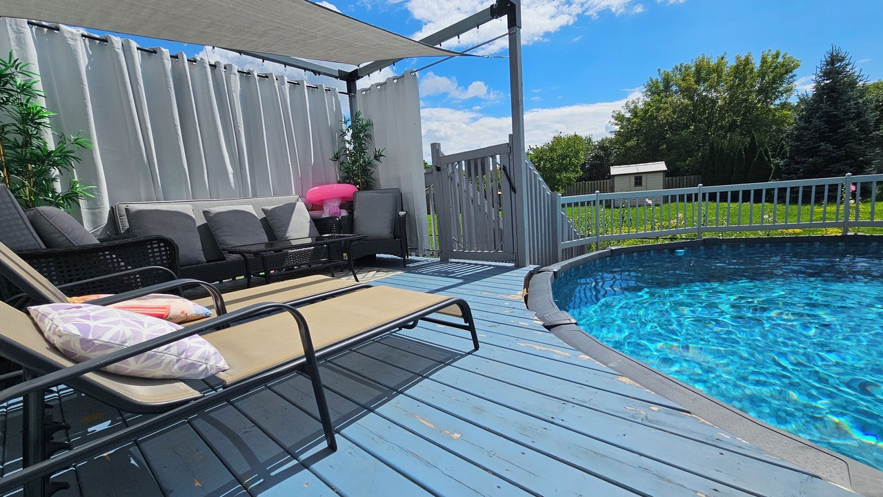 Photo of Outdoor in Rideau Heights