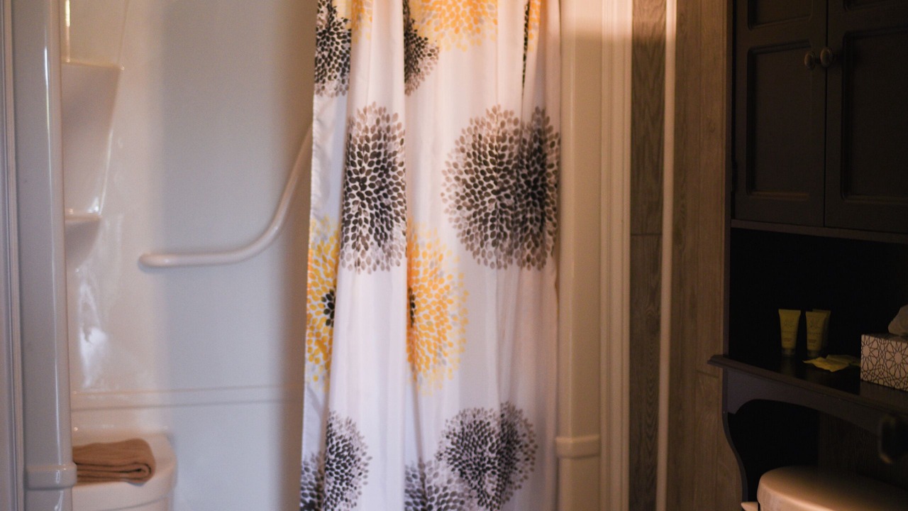 Photo of Bathroom in Rossport