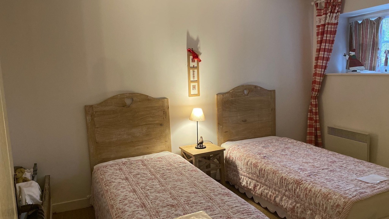 Photo of Others in Albã