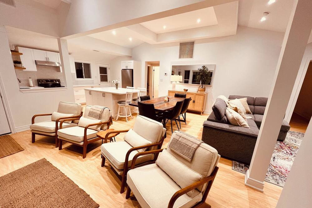 Photo of Livingroom in Purdy