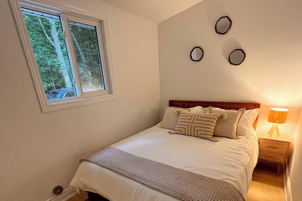 Photo of Bedroom in Purdy