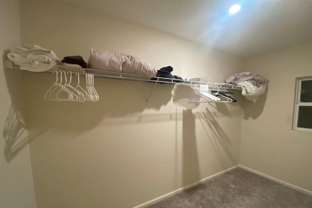 Photo of Others in Xenia