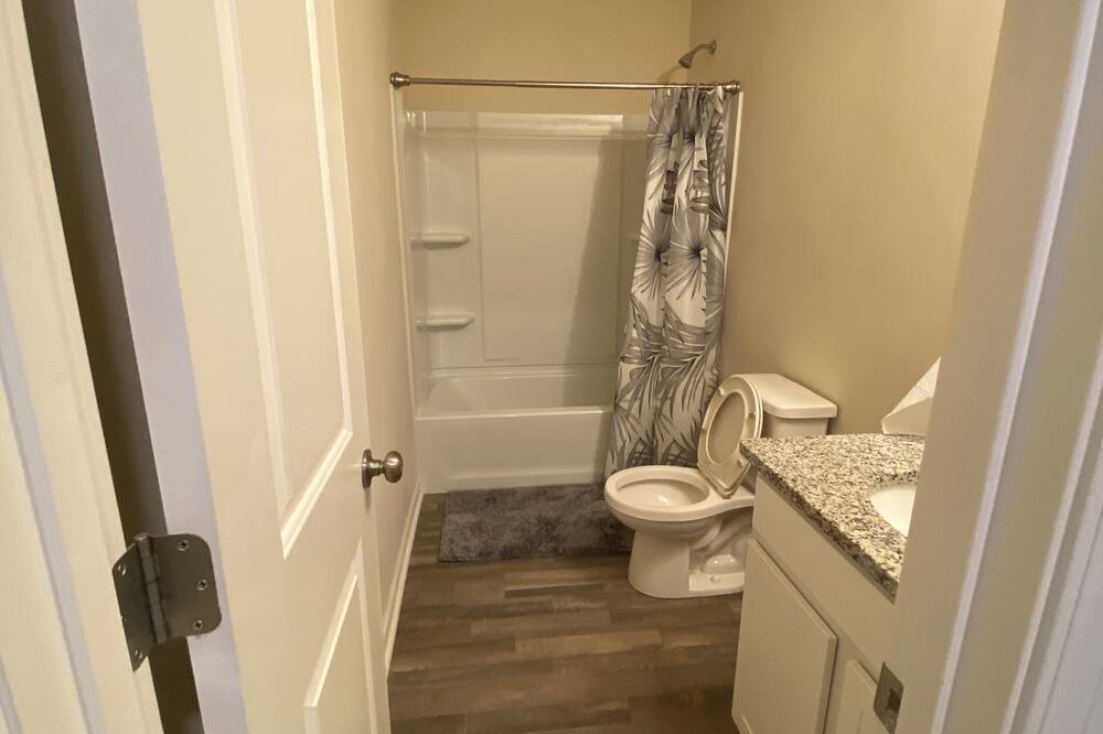 Photo of Others in Xenia