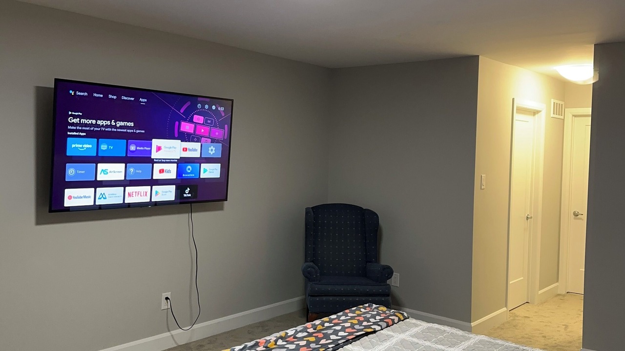 Photo of Bedroom in Russell