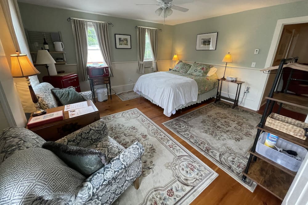 Photo of Bedroom in Jamaica