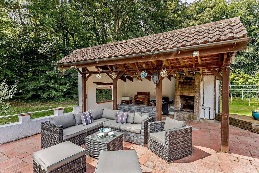 Photo of Patio Balcony in Doddington