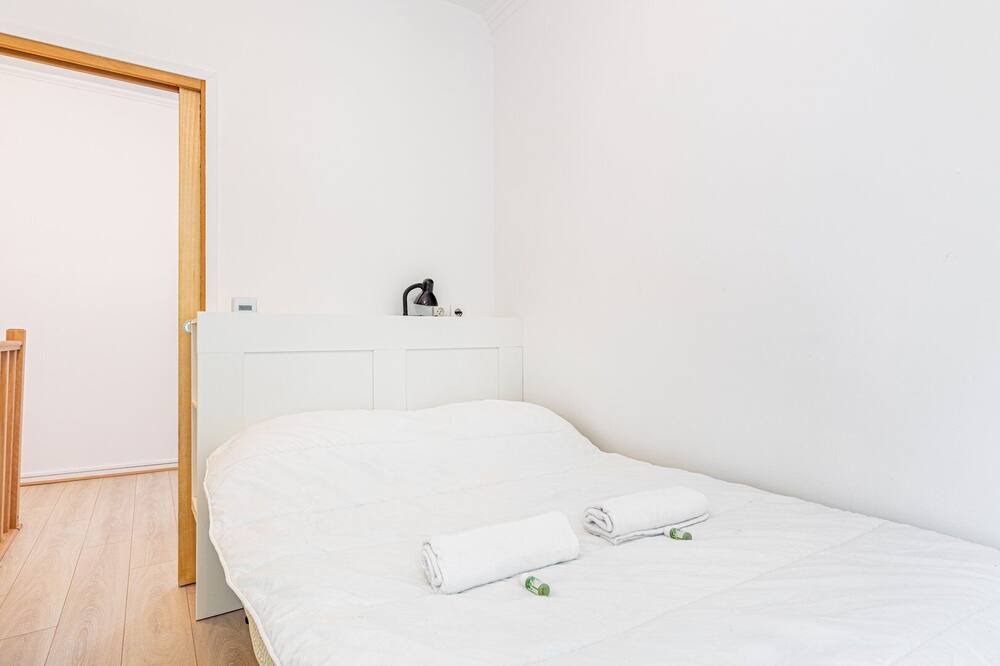 Photo of Bedroom in Charenton-le-Pont