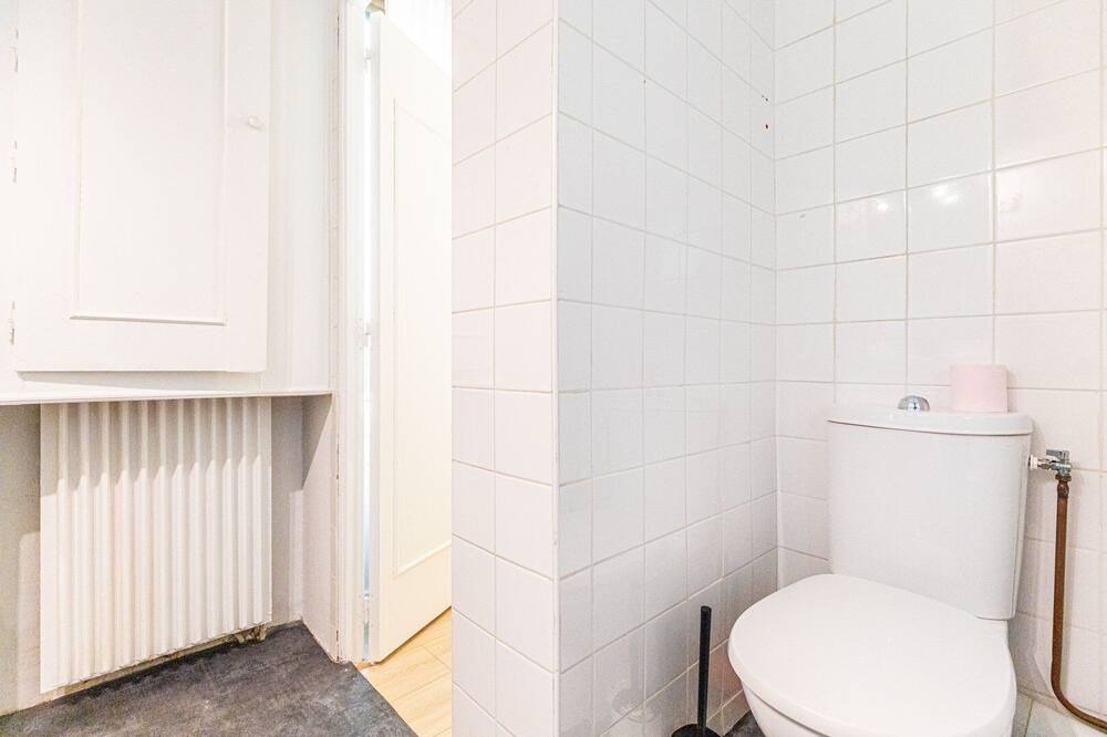 Photo of Bathroom in Charenton-le-Pont
