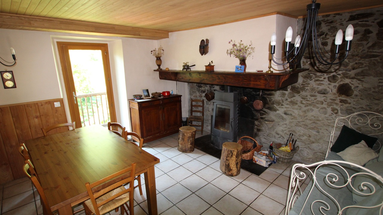 Photo of Others in Siguer