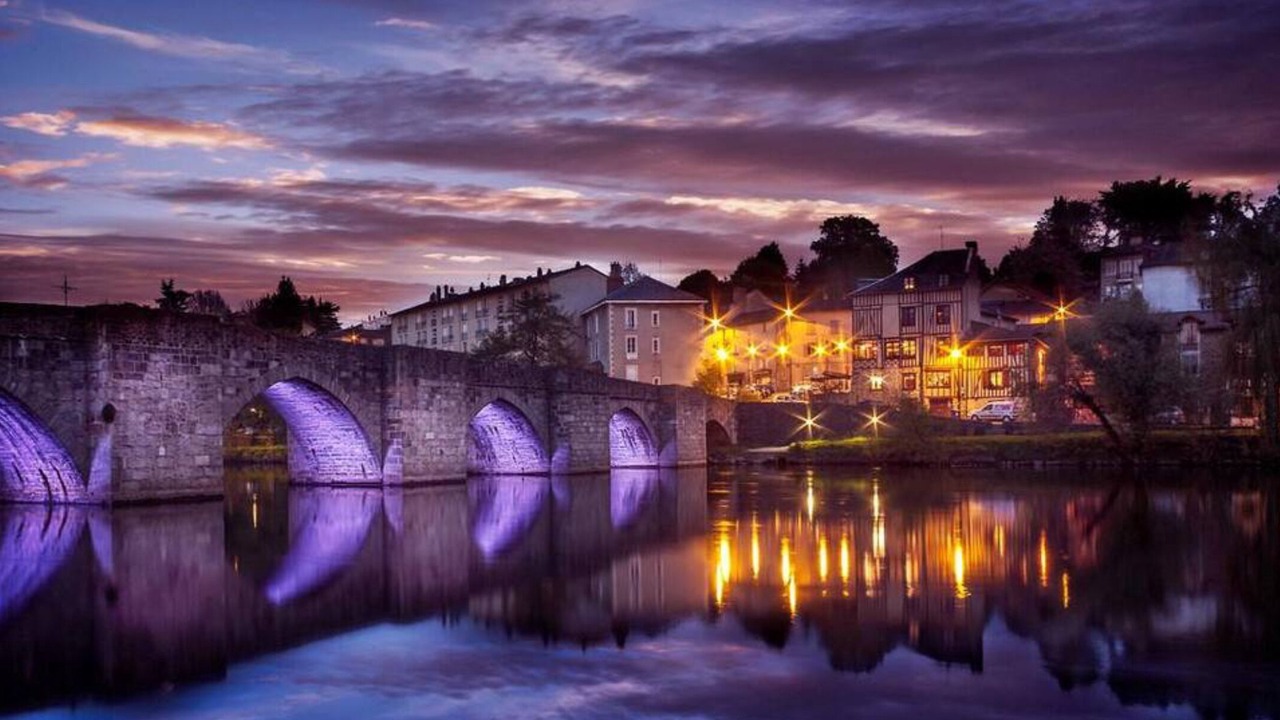 Photo of Others in Compreignac