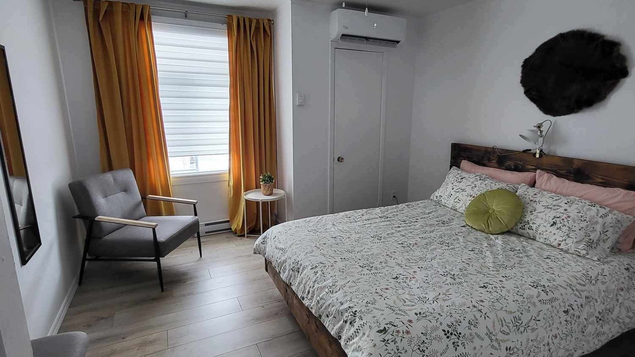 Photo of Bedroom in Pohenegamook