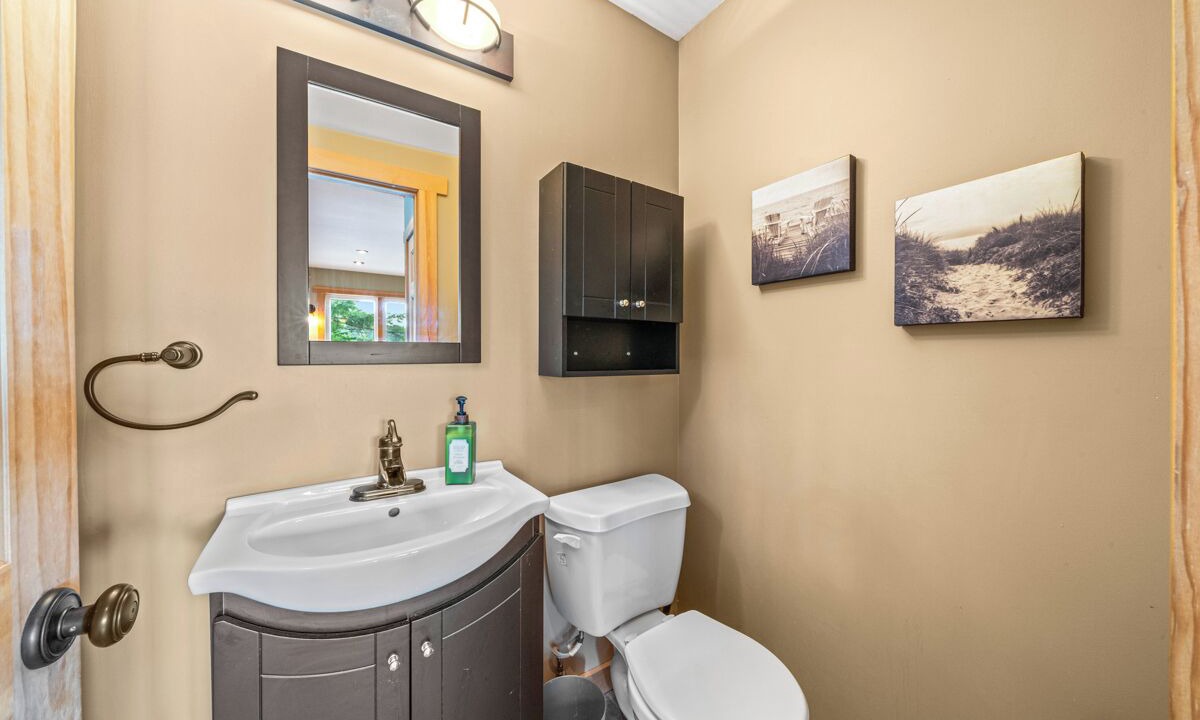 Photo of Bathroom in McKellar