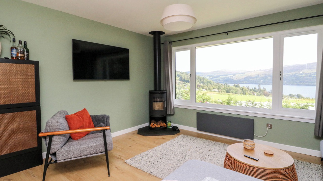 Photo of Livingroom in Fearnan