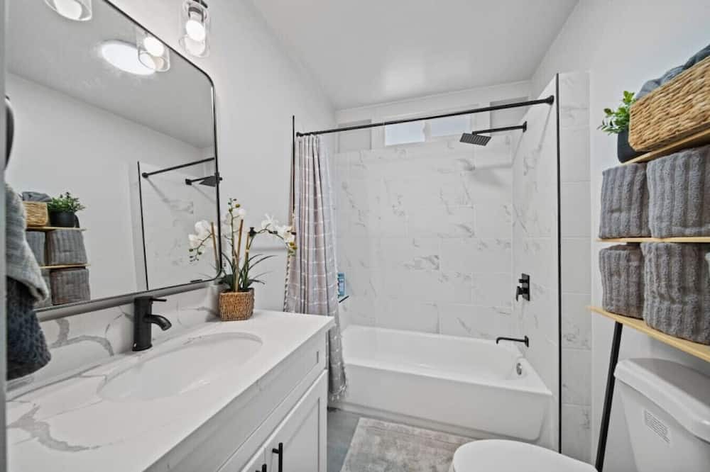 Photo of Others in Hilo