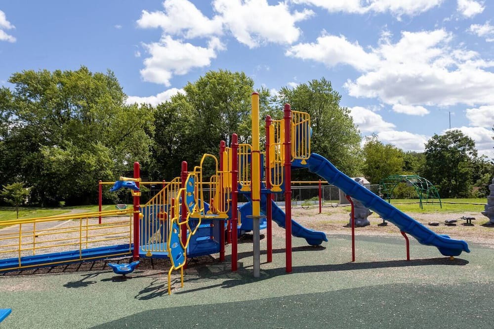 Photo of Others in Centreville