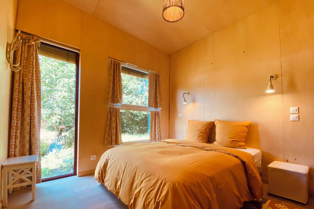 Photo of Bedroom in Cuguen