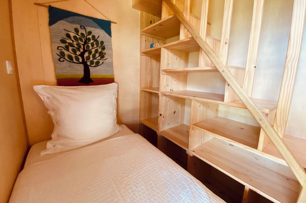 Photo of Bedroom in Cuguen