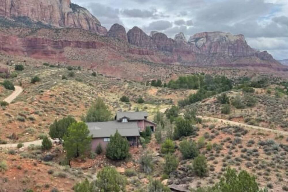 Photo of Others in Zion National Park South Entrance