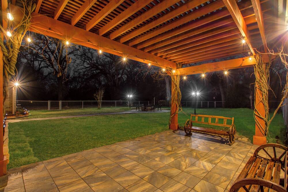 Photo of Outdoor in Pointblank